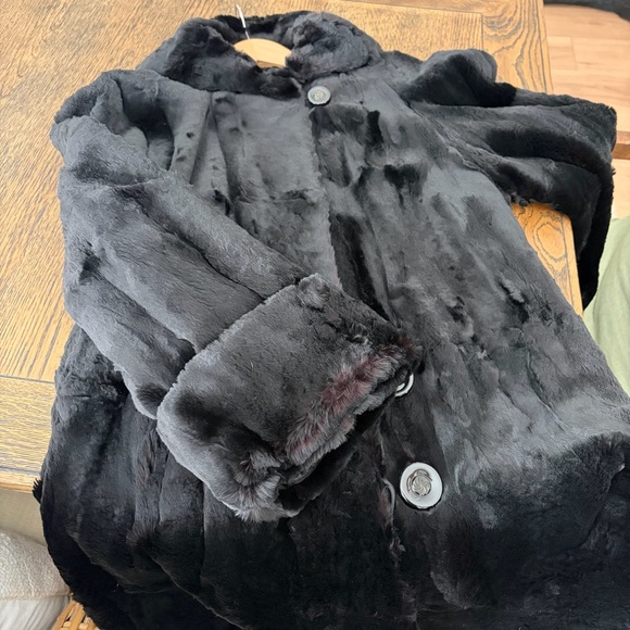 Vintage Black Fur Coat - Picture 12 of 14